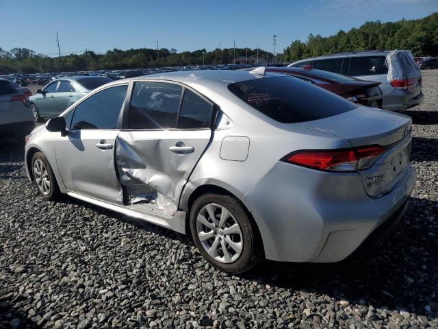 JTDB4MEE8P3008817 - 2023 TOYOTA COROLLA LE 银色 照片 2