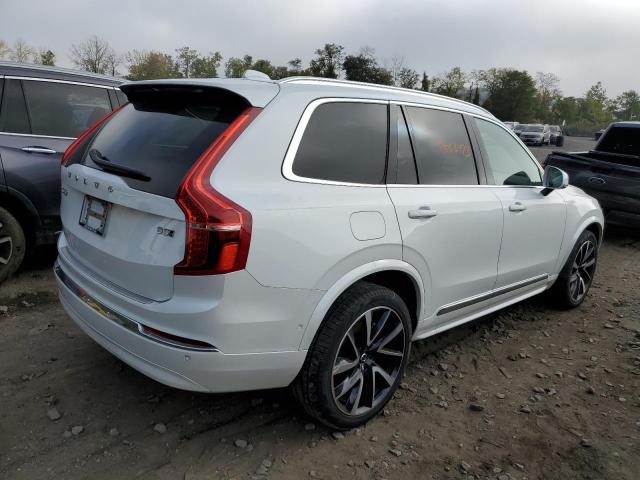 YV4L12PN4P1965663 - 2023 VOLVO XC90 PLUS WHITE photo 3