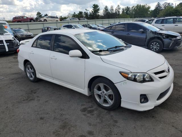 2T1BU4EE8BC666492 - 2011 TOYOTA COROLLA BASE 白色 照片 4