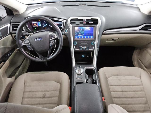 3FA6P0T92KR251143 - 2019 FORD FUSION SE WHITE photo 8