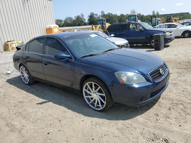 1N4AL11D25C383390 - 2005 NISSAN ALTIMA S BLUE photo 4