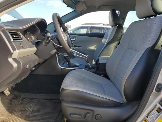 4T1BF1FK8HU785227 - 2017 TOYOTA CAMRY LE 银色 照片 7