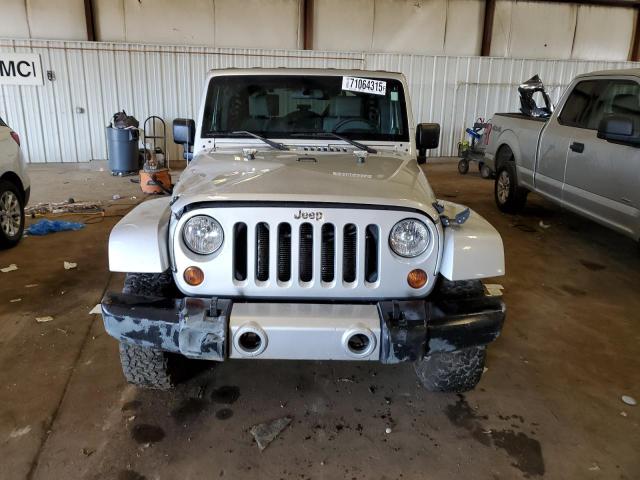 1J4GA59189L706109 - 2009 JEEP WRANGLER U SAHARA 银色 照片 5