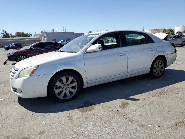 2006 TOYOTA AVALON XL, 