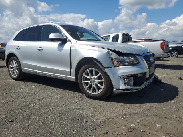 WA1LFAFP1CA102745 - 2012 AUDI Q5 PREMIUM PLUS SILVER photo 4