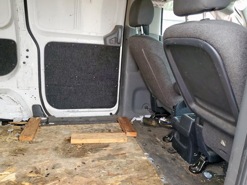 3N6CM0KN5JK691978 - 2018 NISSAN NV200 2.5S WHITE photo 10