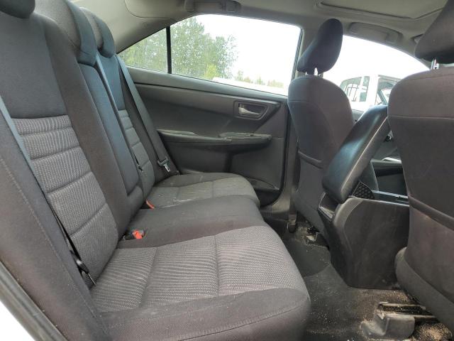 4T1BF1FK9GU117662 - 2016 TOYOTA CAMRY LE WHITE photo 10