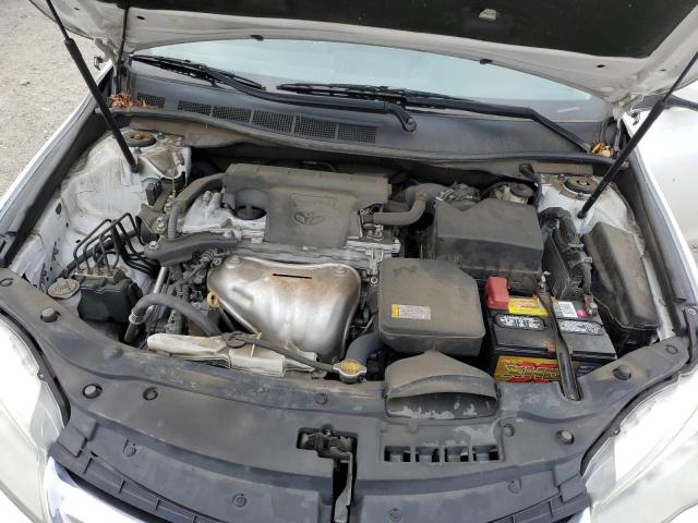 4T1BF1FK9GU117662 - 2016 TOYOTA CAMRY LE WHITE photo 11