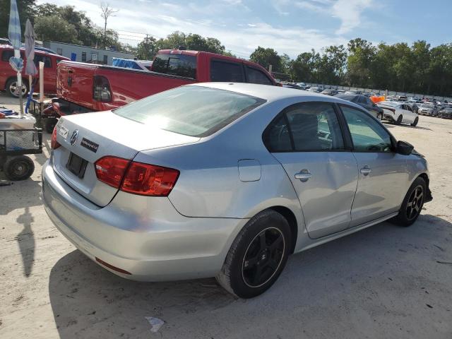3VW2K7AJXCM387142 - 2012 VOLKSWAGEN JETTA BASE SILVER photo 3