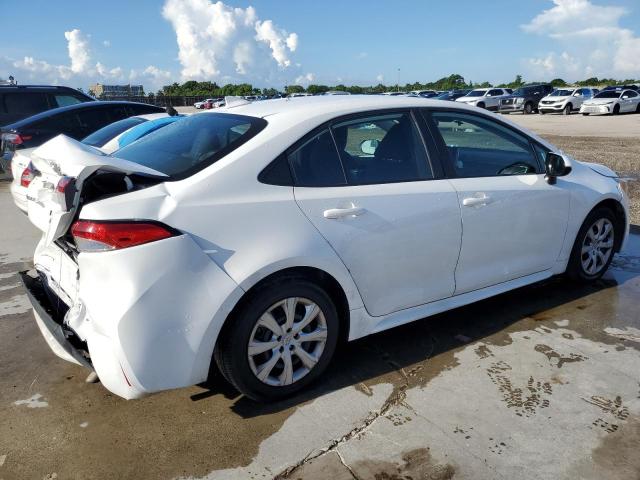 5YFEPMAEXMP253549 - 2021 TOYOTA COROLLA LE WHITE photo 3