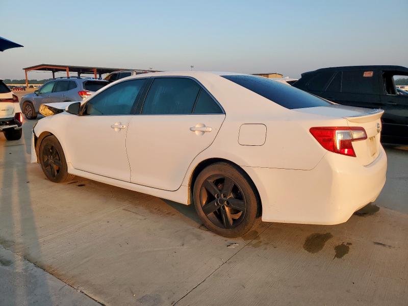 4T1BF1FK2CU542313 - 2012 TOYOTA CAMRY BASE 白色 照片 2