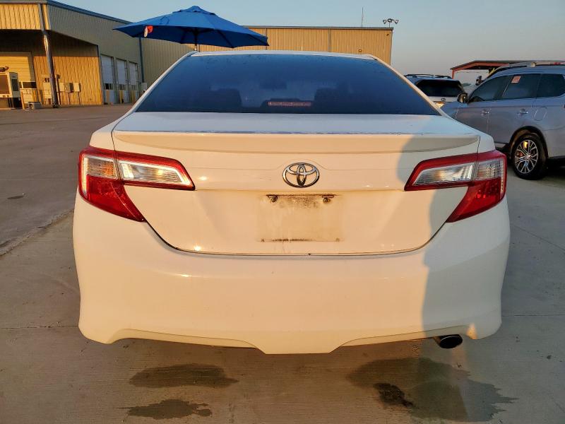 4T1BF1FK2CU542313 - 2012 TOYOTA CAMRY BASE 白色 照片 6