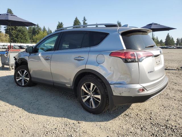 2T3RFREV4HW676943 - 2017 TOYOTA RAV4 XLE ვერცხლისფერი ფოტო 2