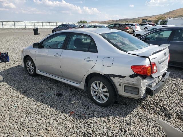1NXBU4EE7AZ261737 - 2010 TOYOTA COROLLA BASE Արծաթագույն լուսանկար 2