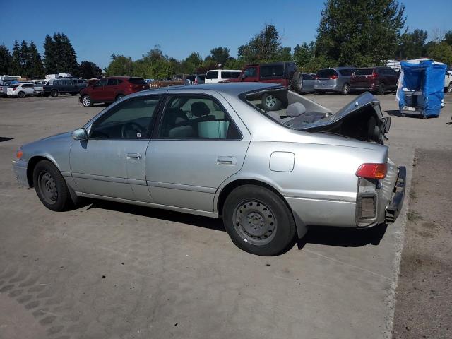 JT2BG22K3Y0510863 - 2000 TOYOTA CAMRY CE BEIGE photo 3