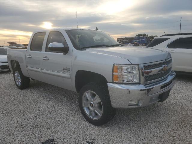 3GCPCSE03DG258945 - 2013 CHEVROLET silverado C1500 LT SILVER photo 4