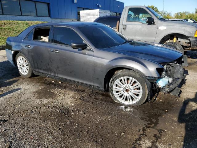 2C3CCABG1GH328896 - 2016 CHRYSLER 300 S GRAY photo 4