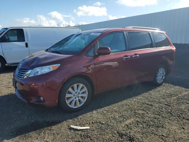 2017 TOYOTA SIENNA XLE, 