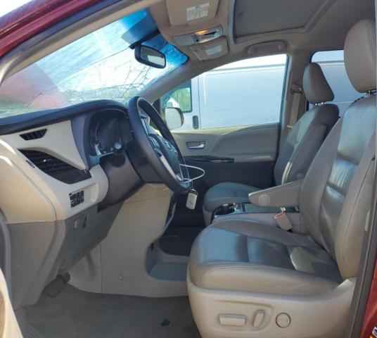 5TDDZ3DC1HS163021 - 2017 TOYOTA SIENNA XLE ბურგუნდია ფოტო 7
