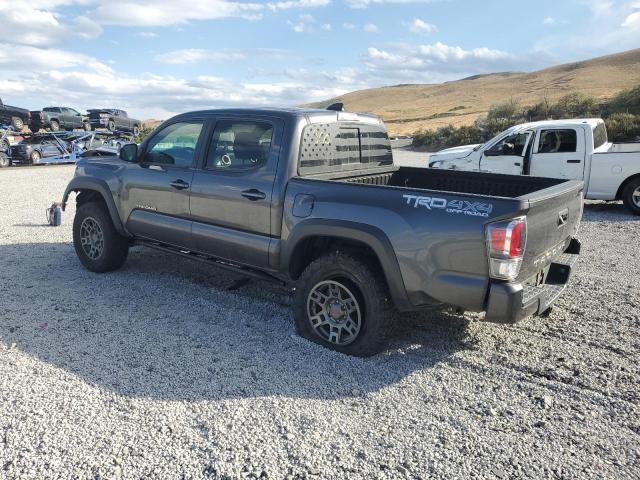 5TFCZ5AN1LX234590 - 2020 TOYOTA TACOMA DOUBLE CAB ნაცრისფერი ფოტო 2