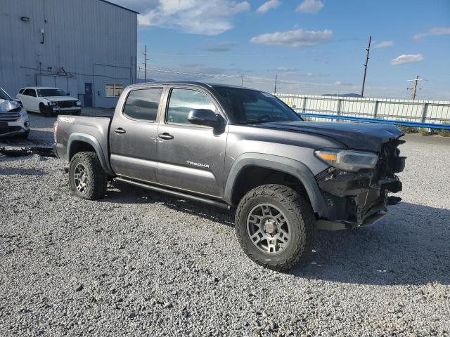 5TFCZ5AN1LX234590 - 2020 TOYOTA TACOMA DOUBLE CAB ნაცრისფერი ფოტო 4