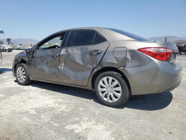 5YFBURHEXHP589626 - 2017 TOYOTA COROLLA L Brązowy zdjęcie 2