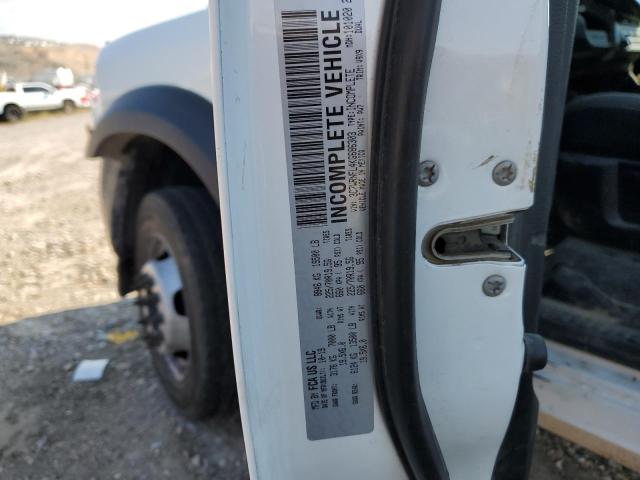 3C7WRNFL4KG686303 - 2019 RAM 5500 Weiß Foto 13