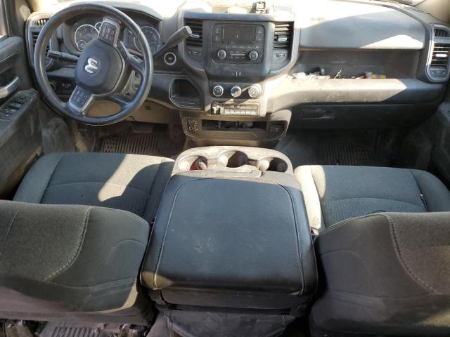 3C7WRNFL4KG686303 - 2019 RAM 5500 Weiß Foto 8