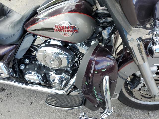 1HD1FC4157Y684092 - 2007 HARLEY-DAVIDSON FLHTCUI 银色 照片 9