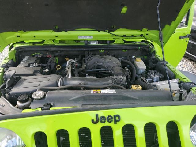 1C4BJWEGXDL567027 - 2013 JEEP WRANGLER U SAHARA 绿色 照片 12