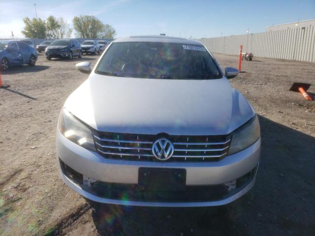 1VWBN7A3XCC065093 - 2012 VOLKSWAGEN PASSAT SE SILVER photo 5