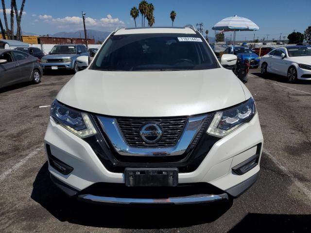 5N1AT2MT7KC712272 - 2019 NISSAN ROGUE S WHITE photo 5