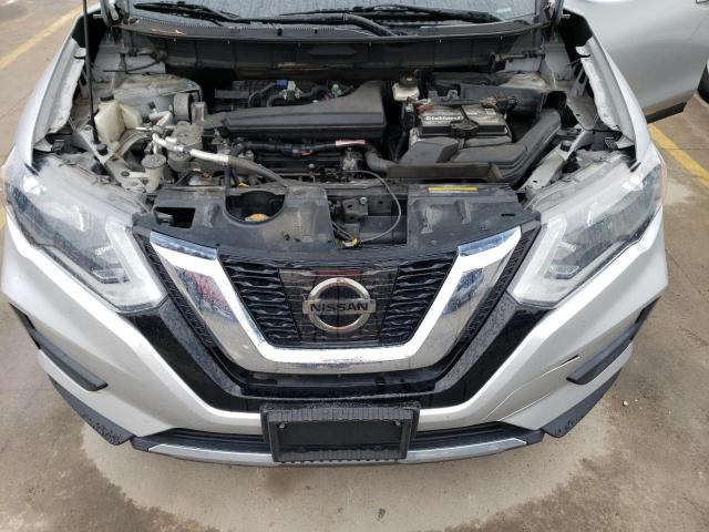 5N1AT2MV3HC845721 - 2017 NISSAN ROGUE SV SILVER photo 11