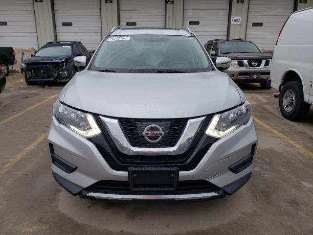 5N1AT2MV3HC845721 - 2017 NISSAN ROGUE SV SILVER photo 5