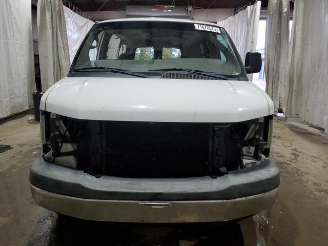 1GNSGCF43E1155389 - 2014 CHEVROLET EXPRESS G1 LT WHITE photo 5