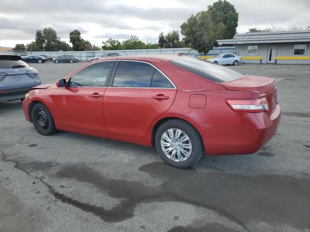 4T1BF3EK4AU058881 - 2010 TOYOTA CAMRY BASE RED photo 2
