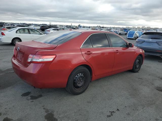 4T1BF3EK4AU058881 - 2010 TOYOTA CAMRY BASE RED photo 3