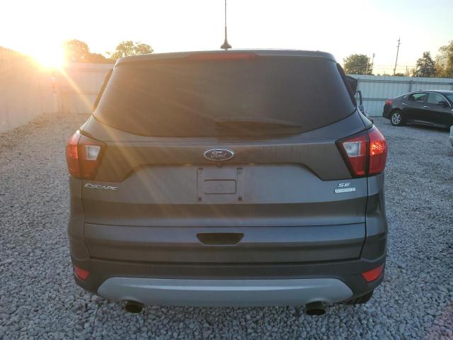 1FMCU0GD2KUB99537 - 2019 FORD ESCAPE SE Темно-сірий фото 6