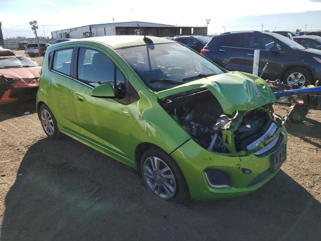 KL8CL6S08GC592902 - 2016 CHEVROLET SPARK EV 2LT GREEN photo 4