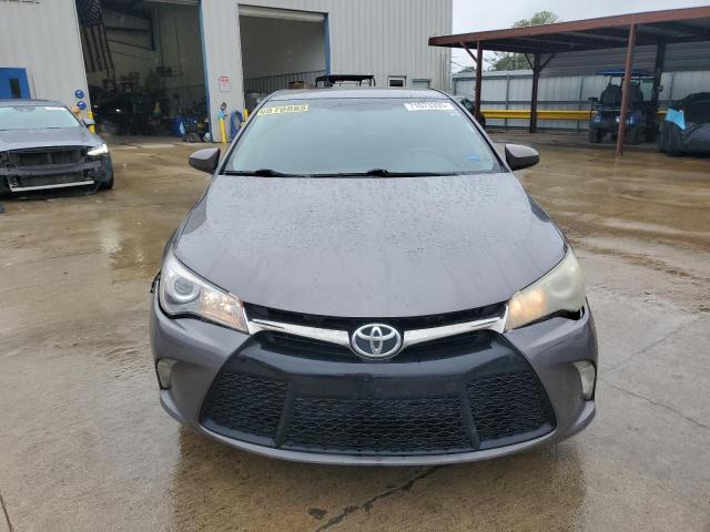 4T1BF1FK1FU044480 - 2015 TOYOTA CAMRY LE GRAY photo 5