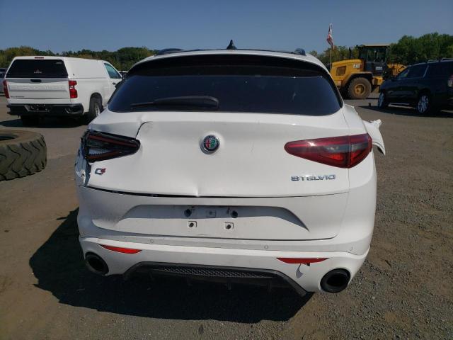 ZASPAKBN5N7D32201 - 2022 ALFA ROMEO STELVIO TI WHITE photo 6