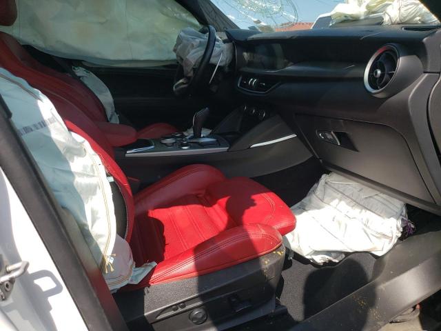 ZASPAKBN5N7D32201 - 2022 ALFA ROMEO STELVIO TI WHITE photo 7
