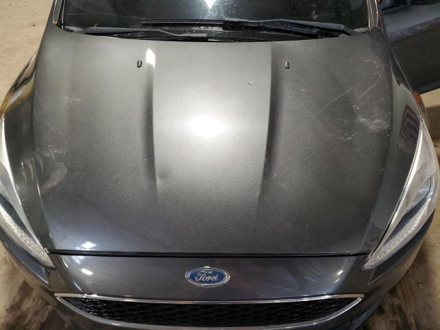 1FADP3F23JL267551 - 2018 FORD FOCUS SE ნაცრისფერი ფოტო 11