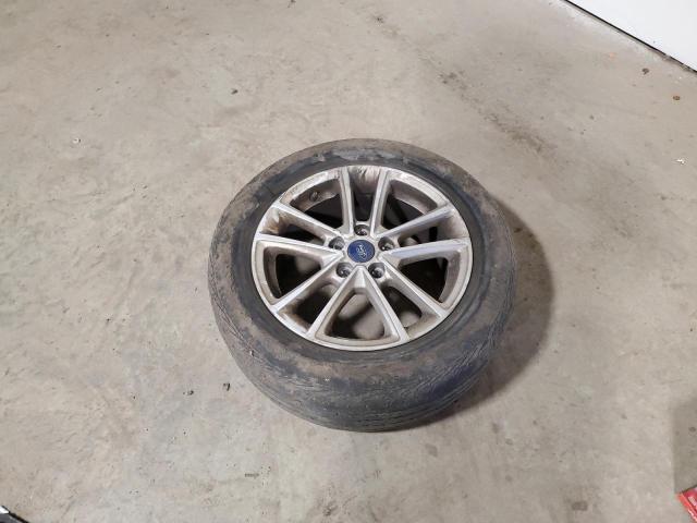 1FADP3F23JL267551 - 2018 FORD FOCUS SE ნაცრისფერი ფოტო 12