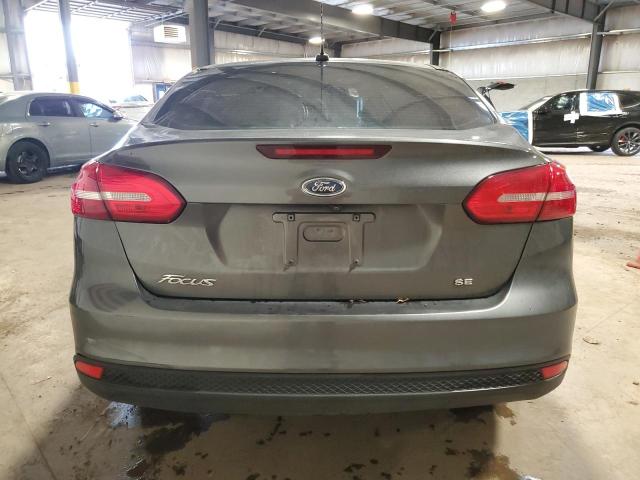1FADP3F23JL267551 - 2018 FORD FOCUS SE ნაცრისფერი ფოტო 6