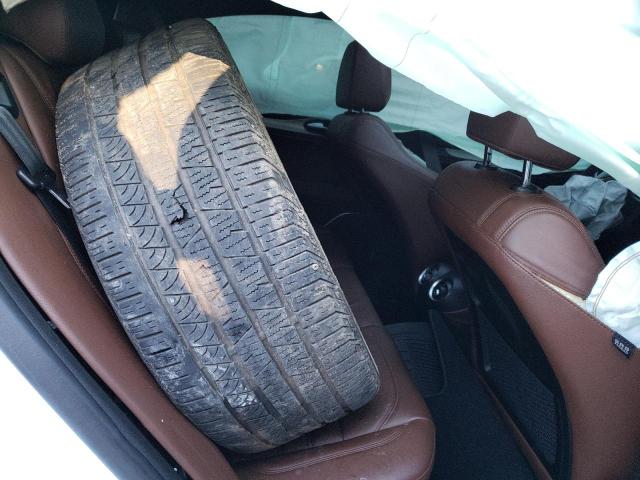 ZASFAKNN9J7C17103 - 2018 ALFA ROMEO STELVIO TI SPORT WHITE photo 11