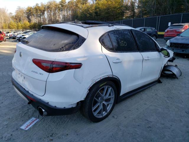 ZASFAKNN9J7C17103 - 2018 ALFA ROMEO STELVIO TI SPORT WHITE photo 3