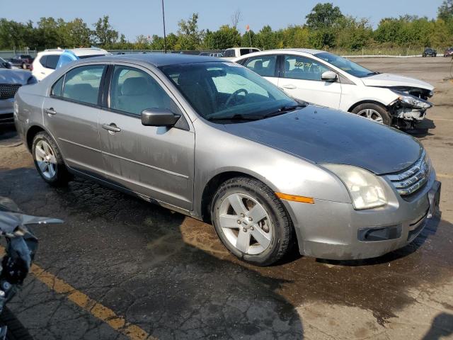 3FAHP07Z08R207511 - 2008 FORD FUSION SE SILVER photo 4