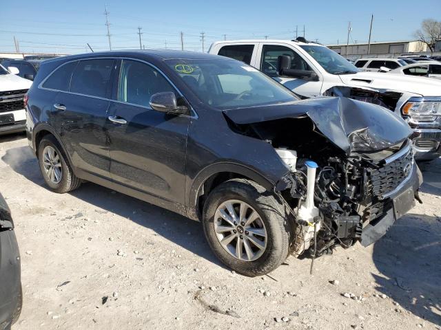 5XYPG4A59LG611946 - 2020 KIA SORENTO S BLACK photo 4