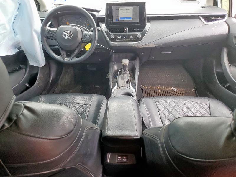 5YFB4MDE2PP041966 - 2023 TOYOTA COROLLA LE أبيض صورة 8